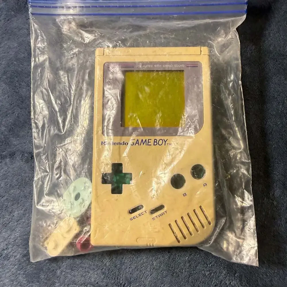 Nintendo Game Boy DMG-01 Original Handheld Console - Disassembled Parts